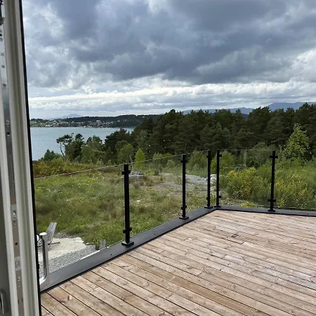 Exclusive Penthouse Near The Sea And Nature - Saebovik