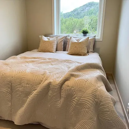 Exclusive Penthouse Near The Sea And Nature - * Saebovik